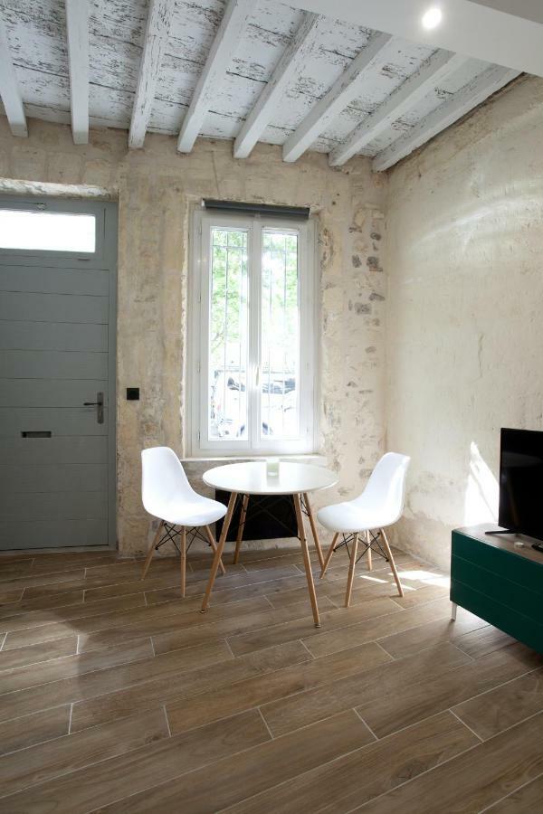 My Cosy Studio In Arles Apartment Exterior photo